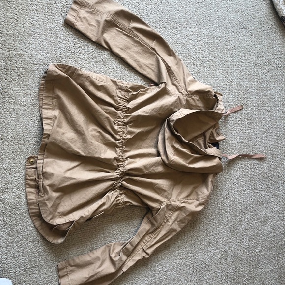 Light Tan Jacket with cinched waist - Picture 3 of 5